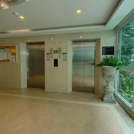 芭堤雅市中心 奥林巴斯城市花园 近步行街和海滩的水系公寓 泳池景观 可带榴莲和山竹 阳台可吸烟 Apartment