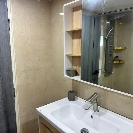 Beautiful 2-bedroom With Pratamnak Sea View