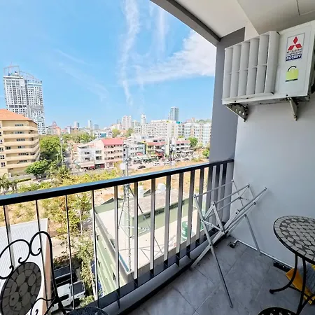 Apartment 1-bedroom At The Winner Pattaya