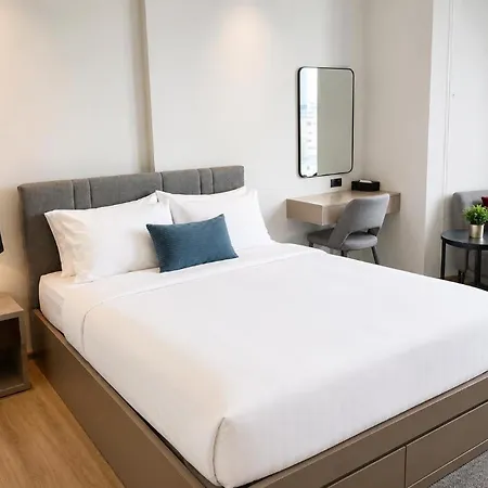 Edge By S&j Apartment *