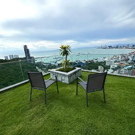 Unixx Pool Sauna And Sky Garden Apartment *