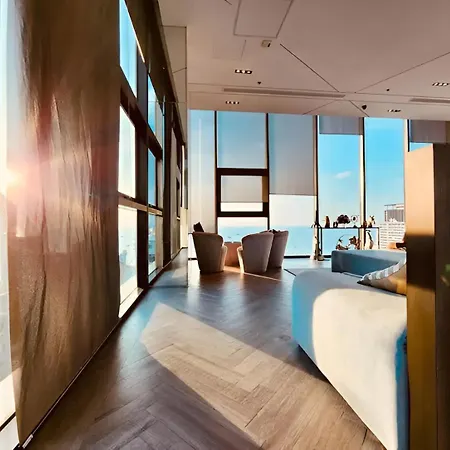 In With Rooftop Pool Apartment