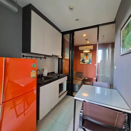 Apartment Modern 1br - The Base