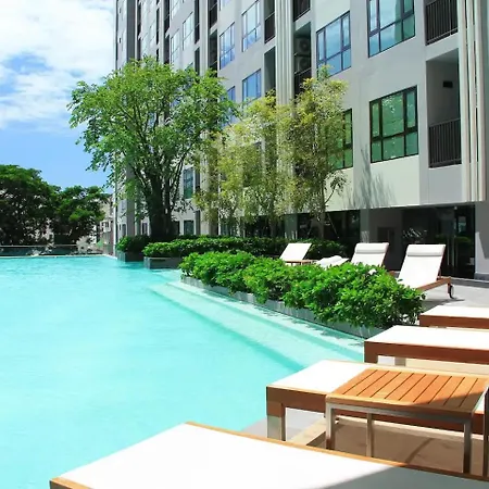 Great Location With Infinity Pool Of Apartment *