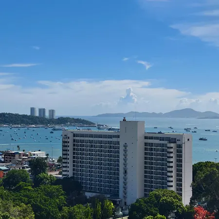 Apartment Centric Sea By Allen Pattaya