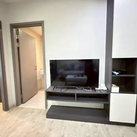 Apartment Next To And Mall