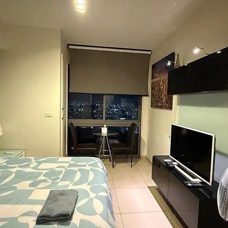 Apartment High Rise Luxury Near & Walking Street