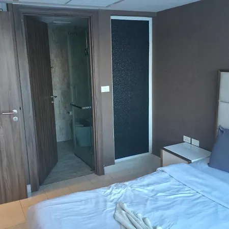Grand Avenue 6th Floor Building A Smart Tv Apartment Pattaya