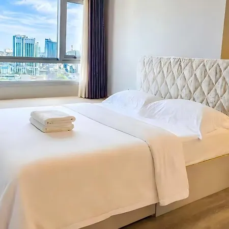 Centric Sea By Allen Apartment Pattaya