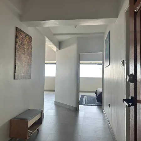 Beautiful 2-bedroom With Pratamnak Sea View * Pattaya