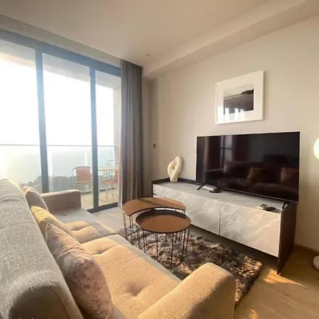 Apartment Sea View Large Luxury Space For Comfort And Joy Pattaya