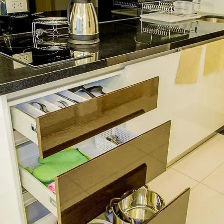 Apartment W-tower Wongamat Beachfront