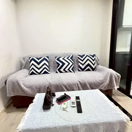 Next To And Mall Apartment *