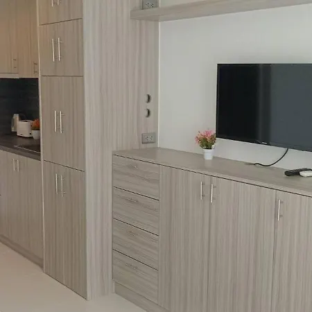 Apartment At Center Pattaya