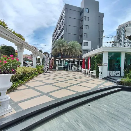芭堤雅市中心 奥林巴斯城市花园 近步行街和海滩的水系公寓 泳池景观 可带榴莲和山竹 阳台可吸烟 Pattaya