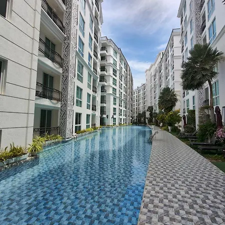 Apartment 芭堤雅市中心 奥林巴斯城市花园 近步行街和海滩的水系公寓 泳池景观 可带榴莲和山竹 阳台可吸烟 Pattaya