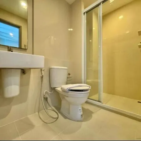 Cozy At The Base - Infinite Pool Apartment Pattaya
