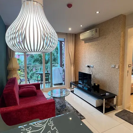 Apartment Grand Caribbean Pool View By 888 Pattaya
