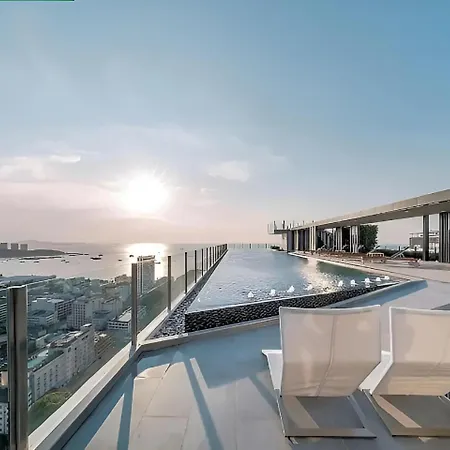 Next To And Mall Pattaya