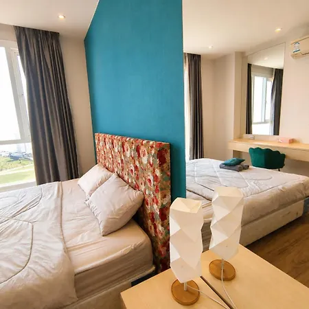 Sea Breezes - Sea View With Swimming Pool Apartment *