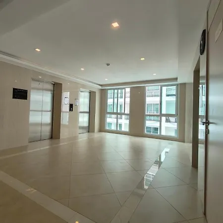 Apartment 芭堤雅市中心 奥林巴斯城市花园 近步行街和海滩的水系公寓 泳池景观 可带榴莲和山竹 阳台可吸烟 *
