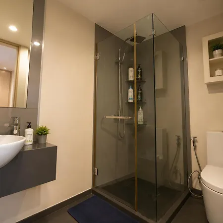 Sea View 2 Bedroom Next To Pier & Walking Street Apartment