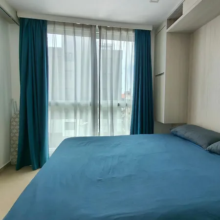 芭堤雅市中心 奥林巴斯城市花园 近步行街和海滩的水系公寓 泳池景观 可带榴莲和山竹 阳台可吸烟 *