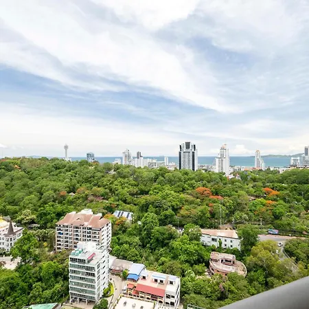 Unixx By Abix 30f Apartment Pattaya