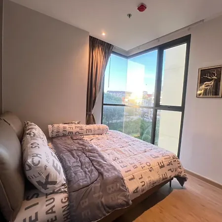 2 Bed Rare Unit With Bath Tub - Sea View Apartment