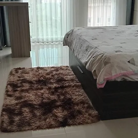 Apartment At Center Pattaya