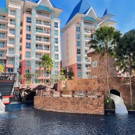 Grande Caribbean Water Park Apartment *