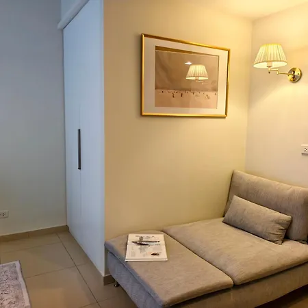 Luxury 7 Pool View Close To Walking Street Apartment Pattaya
