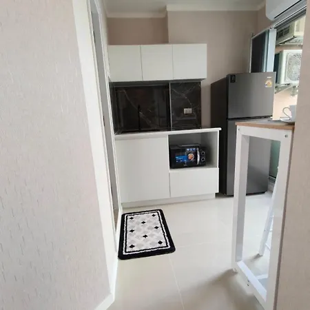 Lumpini Naklua Apartment Pattaya
