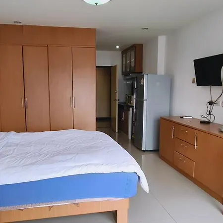 Apartment View Talay 1 By Sainam Pattaya