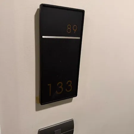 Edge Near & Walking Street Apartment