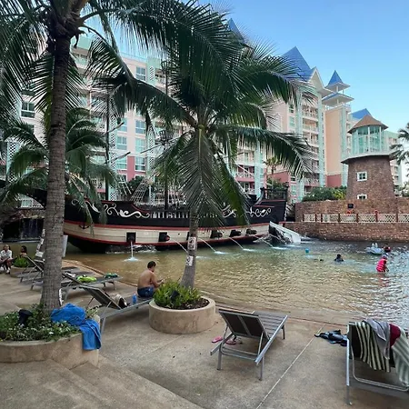 Grand Caribbean Pool View By 888