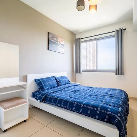 Unixx By Abix 30f Apartment *