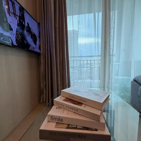 Apartment Cozy Entire 7th Floor With View *