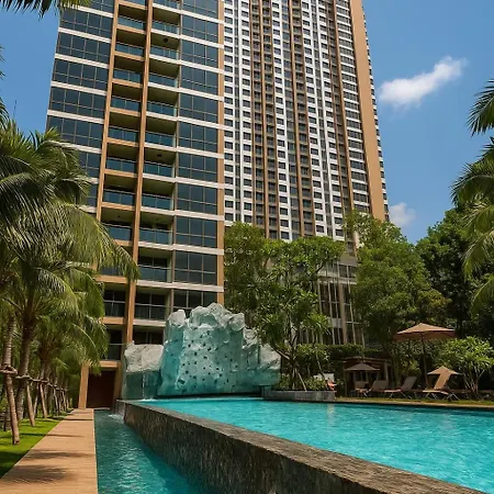 Apartment High Rise Luxury Near & Walking Street Pattaya