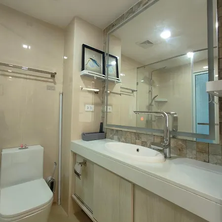 Apartment 芭堤雅市中心 奥林巴斯城市花园 近步行街和海滩的水系公寓 泳池景观 可带榴莲和山竹 阳台可吸烟 Pattaya