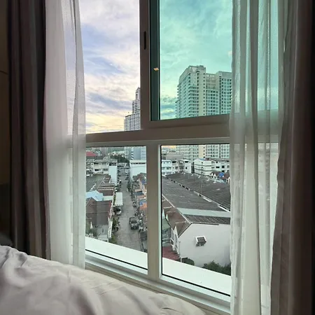 Apartment Cozy Entire 7th Floor With View Pattaya