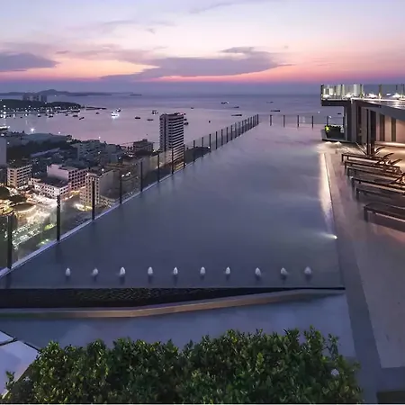 In With Rooftop Pool
