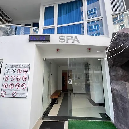 Brand New Condo! Grand Avenue &