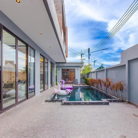 Villa Bang Bang Pool *