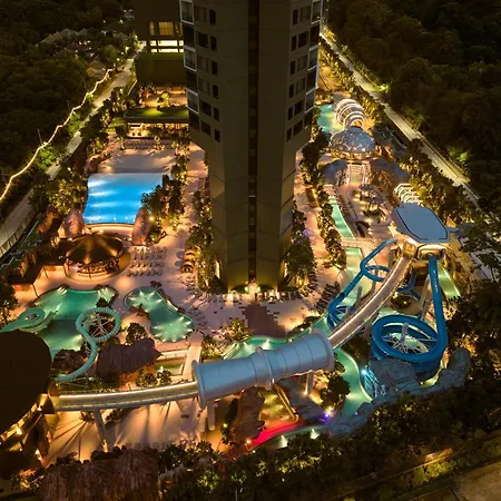 Grande Centre Point Voyage Hotel 5*