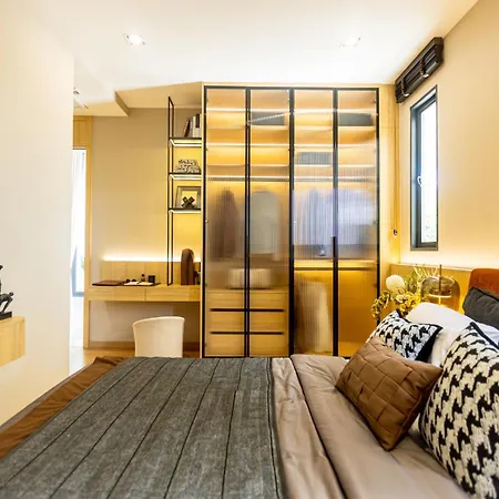 Lv Luxury Pool Villa Pattaya