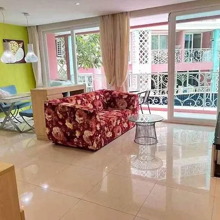 Grande Carreabian Pool Wiew Apartment