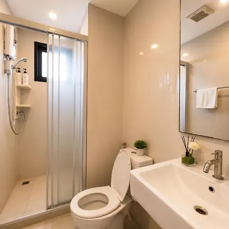 Luxury 70sqm 2br Next To And Mall Apartment *