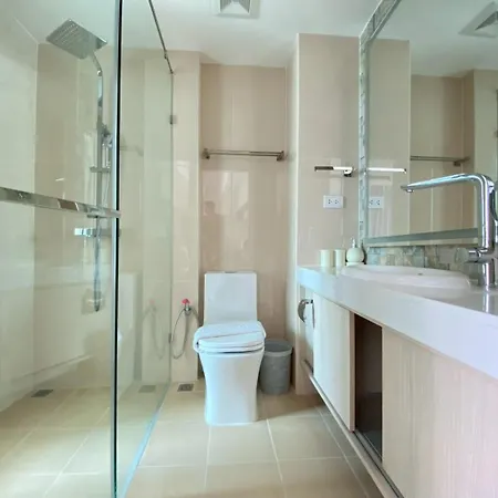 โอลิมปัส ซิตี้ การ์เด้น พัทยา 4f Apartment
