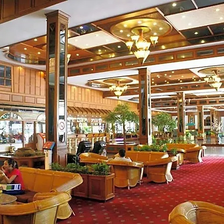 รายัล ทวินส์ พาเลซ 4* Pattaya